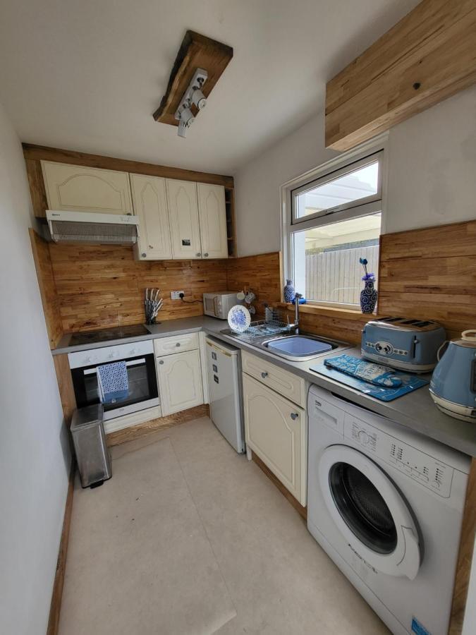A Great Place For You And Your Dog To Stay Falmouth Extérieur photo